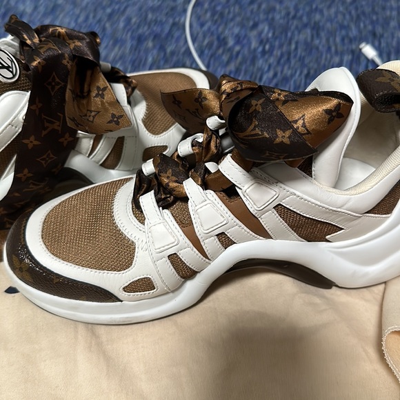 Used worn 1 time like new tight fit - Picture 6 of 6